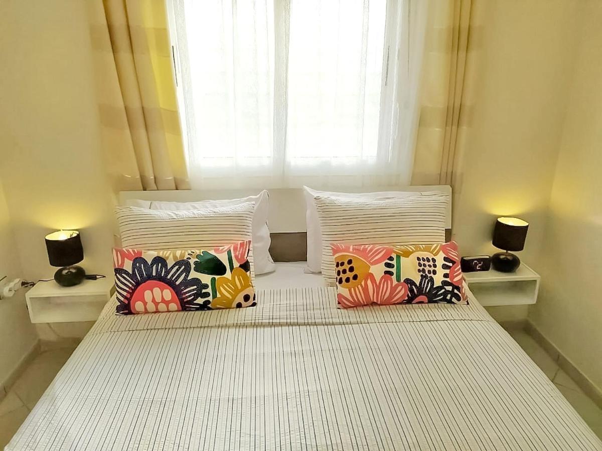 Reta-Inn Martil Beach 外观 照片